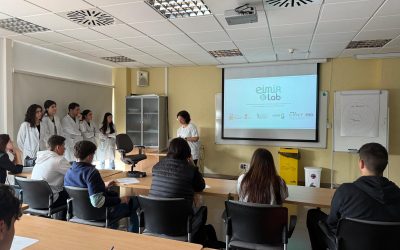 Estudiantes del IES García Pavón visitan nuestro laboratorio para acercarse al mundo de la ciencia